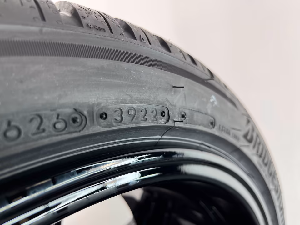 Porsche Macan III 21 Inch Rims Winter Tires Winter Wheels New - Image 2