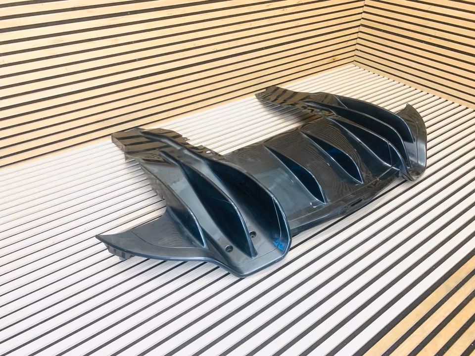 McLaren 570s Rear Bumper Diffuser 13A2692CP - Image 5