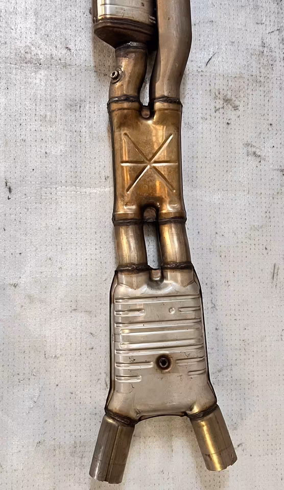 Rolls Royce Cullinan RR31 Exhaust Muffler 8685587 8685587 - Image 5