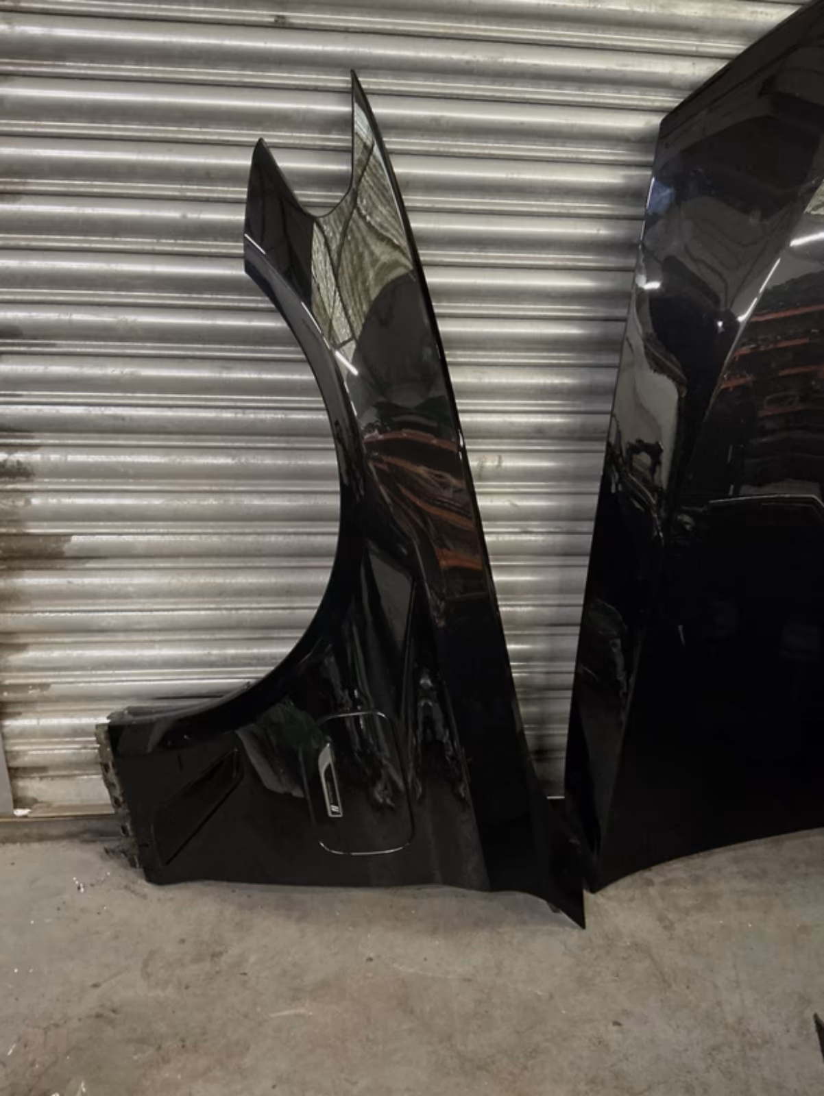 BMW G30 530e LCI Front Package Bumper Bonnet M-Package Radiator - Image 3