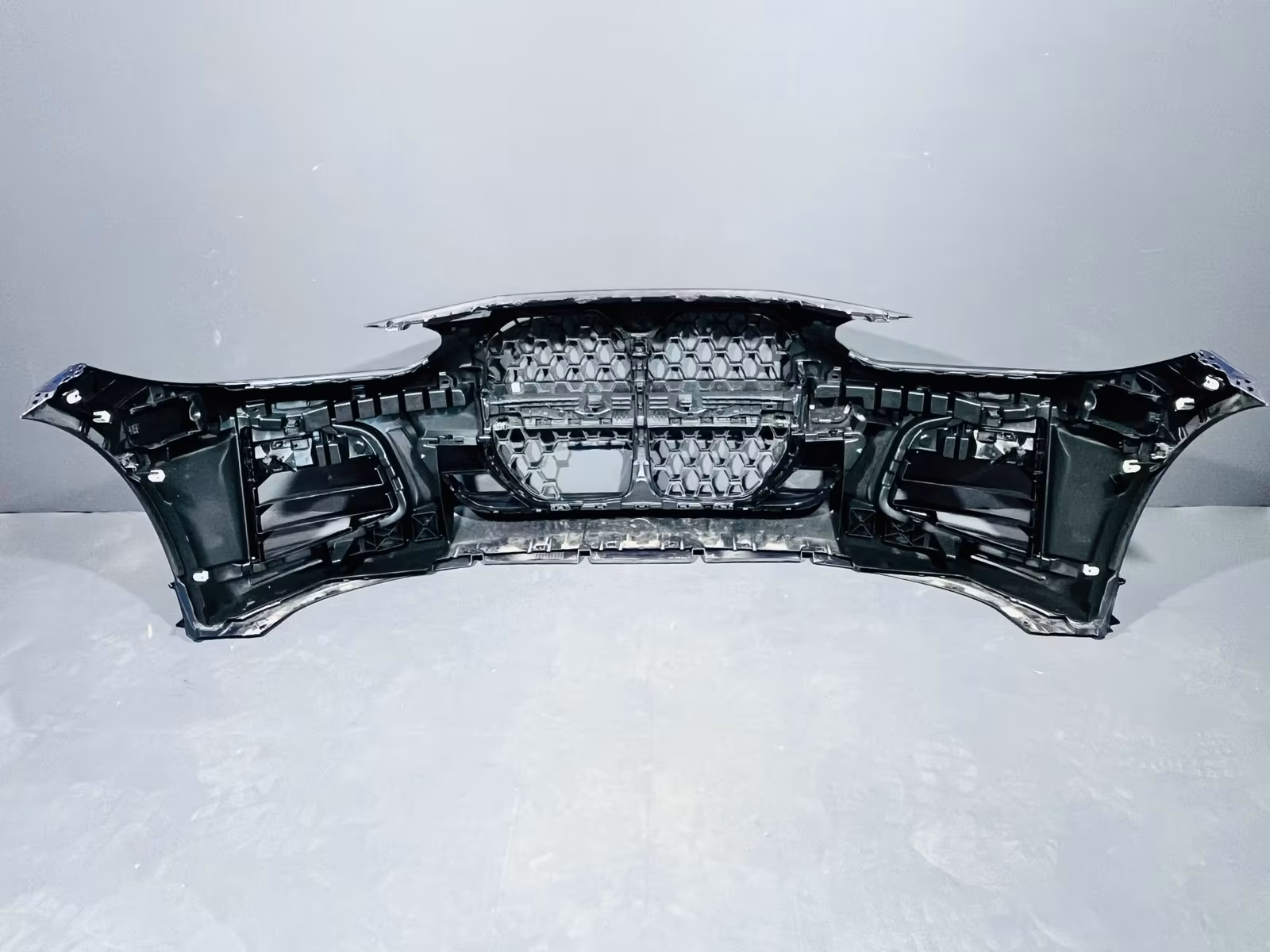 BMW ALPiNA B4 D4 GT G26 LCI Bumper Grille Grill flaps Complete - Image 4