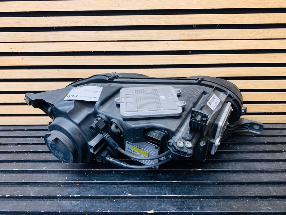 Bentley Flying Spur Headlight Left Right 4W2941016A 015A - Image 2