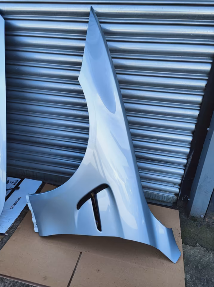 BMW M4 F82 LCI Front Package Bumper Bonnet Fender Radiator - Image 14