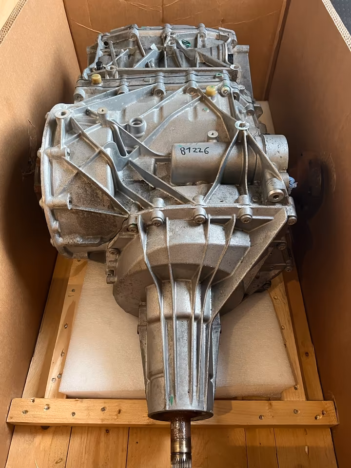 Ferrari GTC4 LUSSO Gearbox 45181226 451116420 70006117 - Image 6