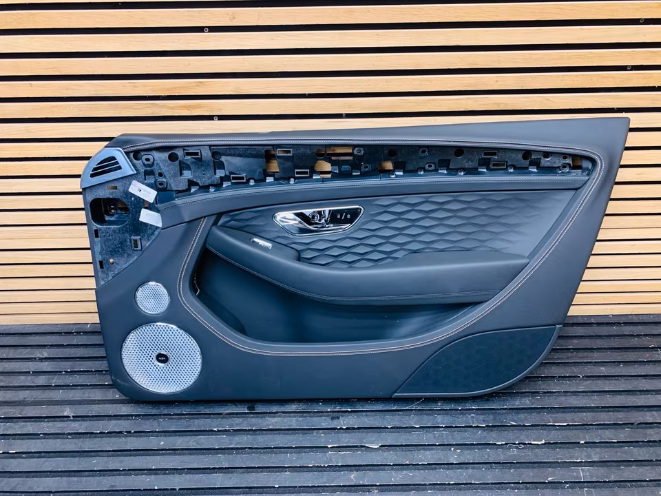 Bentley New GT Door Trim Left Right 3SD867011E - Image 5
