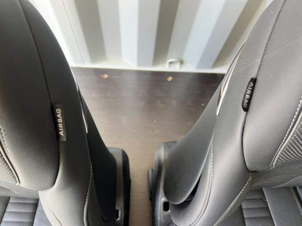 Mercedes-Benz S-Class W222 Front Seat Leather - Image 4