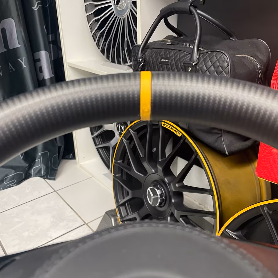 Mercedes AMG Sport Carbon Matt Steering Wheel Night Package C190 GT GTR - Image 4