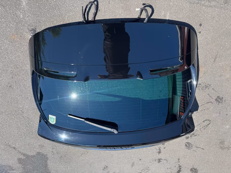 Tailgate Maserati Levante M161 OEM Black 287 - Image 3