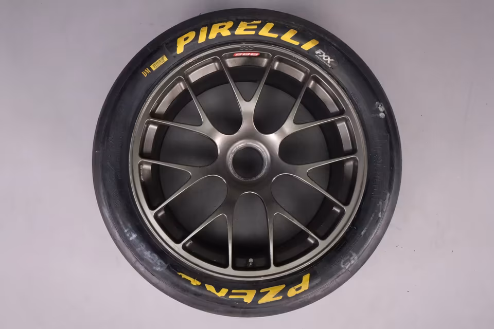 FERRARI 599XX Wheel Set 11x19" 12x19" BBS RE1230 1231 - Image 8