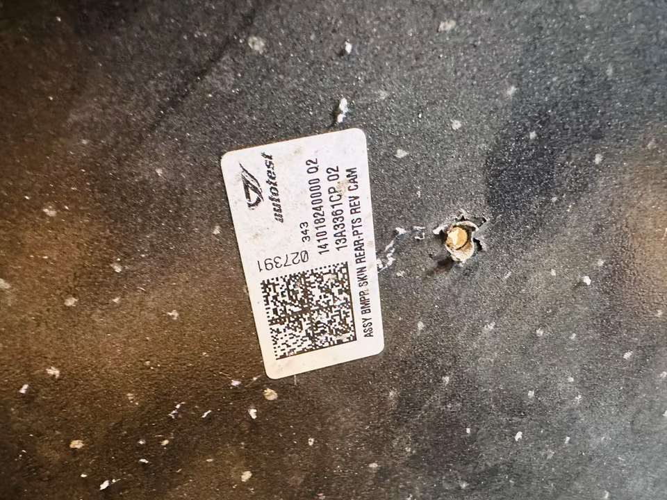 McLaren 570s Rear bumper bumper diffuser 13A3726CP - Image 6