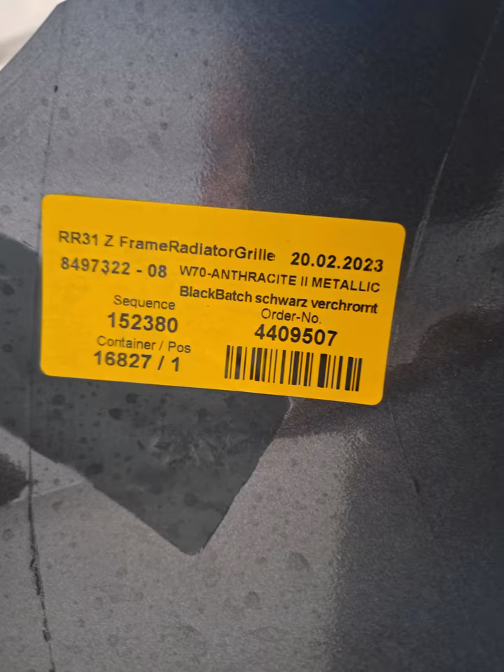 ROLLS-ROYCE CULLINAN RR31 Frame Radiator Grill Grille - Image 2