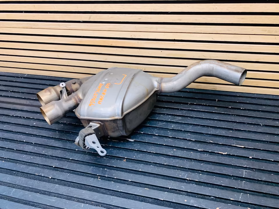 Porsche Macan GTS Exhaust System Right 95B253610E - Image 7