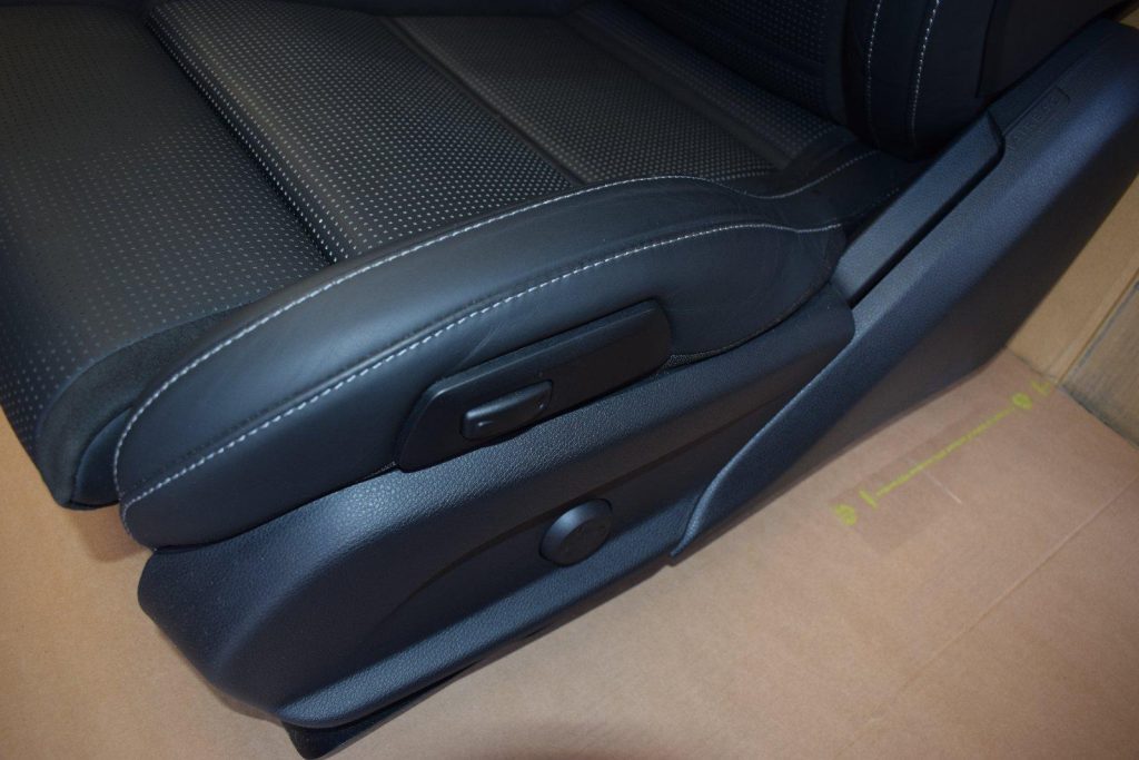 Mercedes-AMG Performance Front Seats – W253 / W205 - Image 2