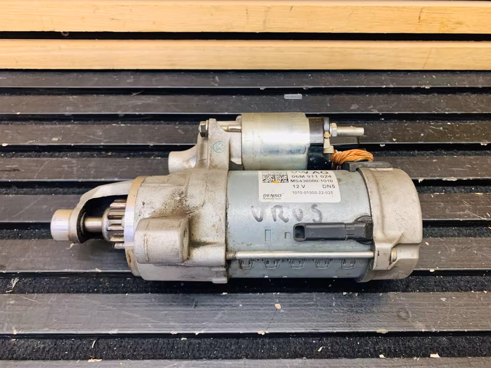 Lamborghini Urus Starter 06M911024 - Image 2