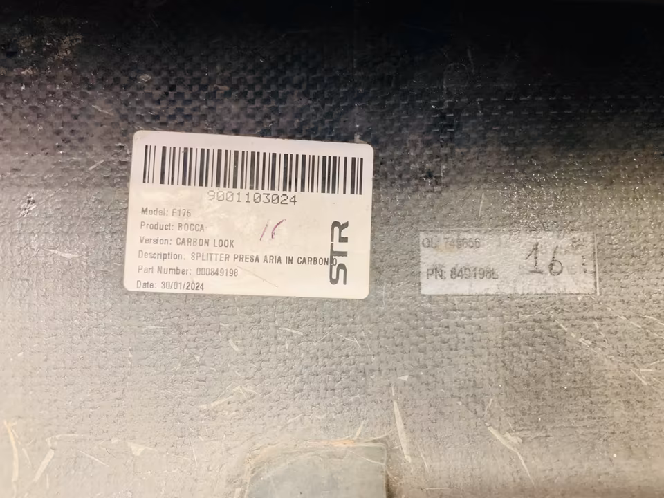 Ferrari Purosangue Carbon Front Bumper 941315 - Image 2