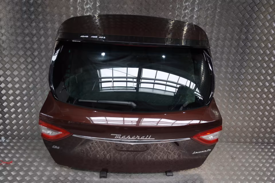 Maserati Levante Tailgate Trunk Cover Rear Window