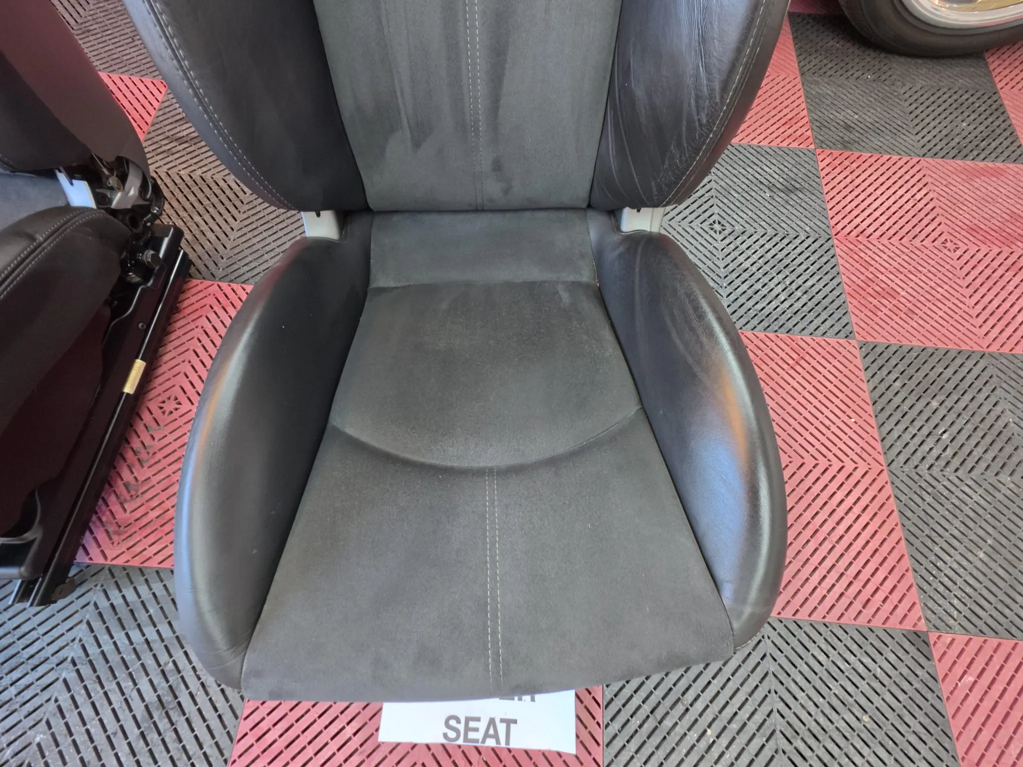 Porsche 997 Adaptive Sport Seats - Image 21