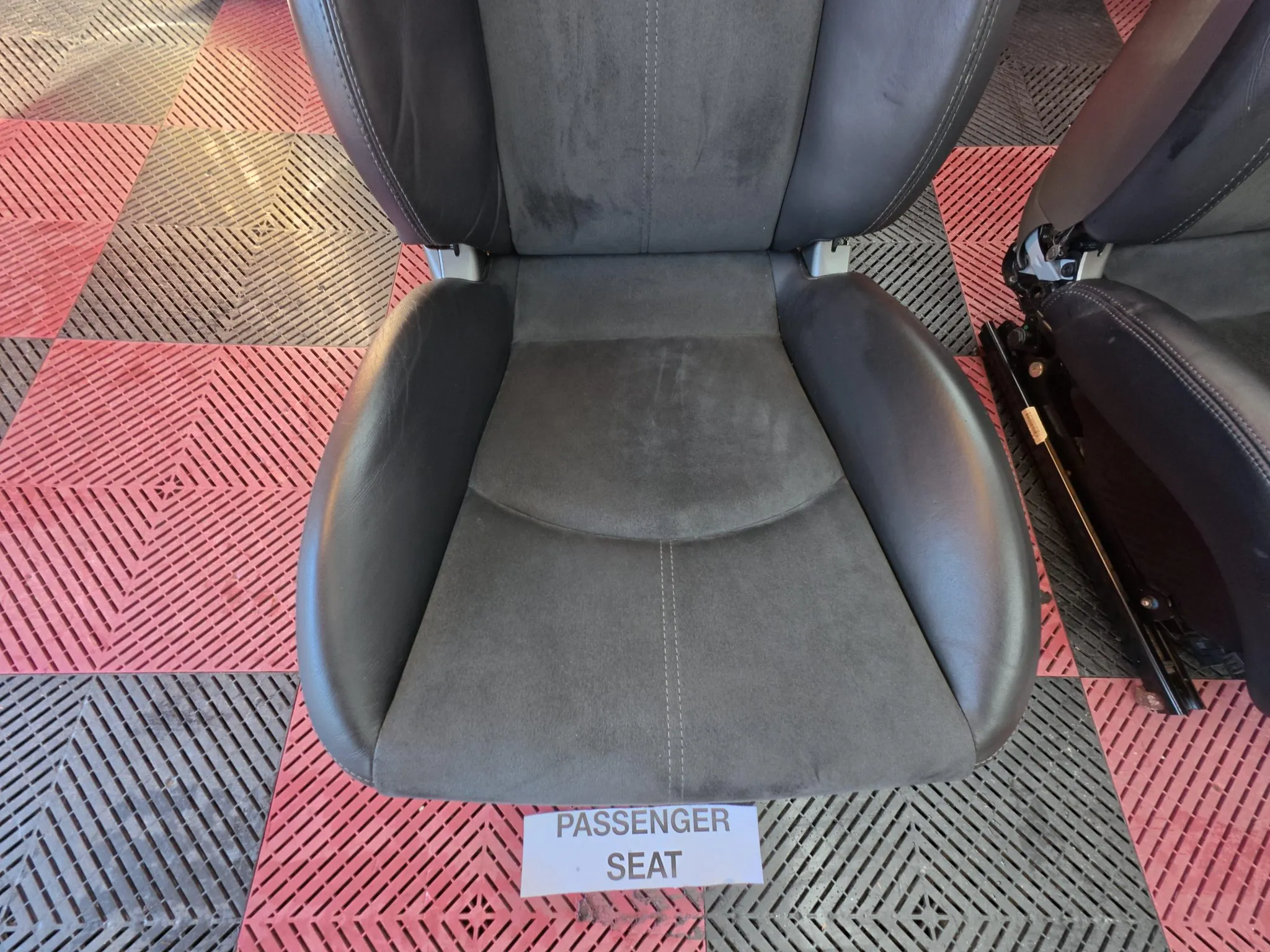 Porsche 997 Adaptive Sport Seats - Image 14