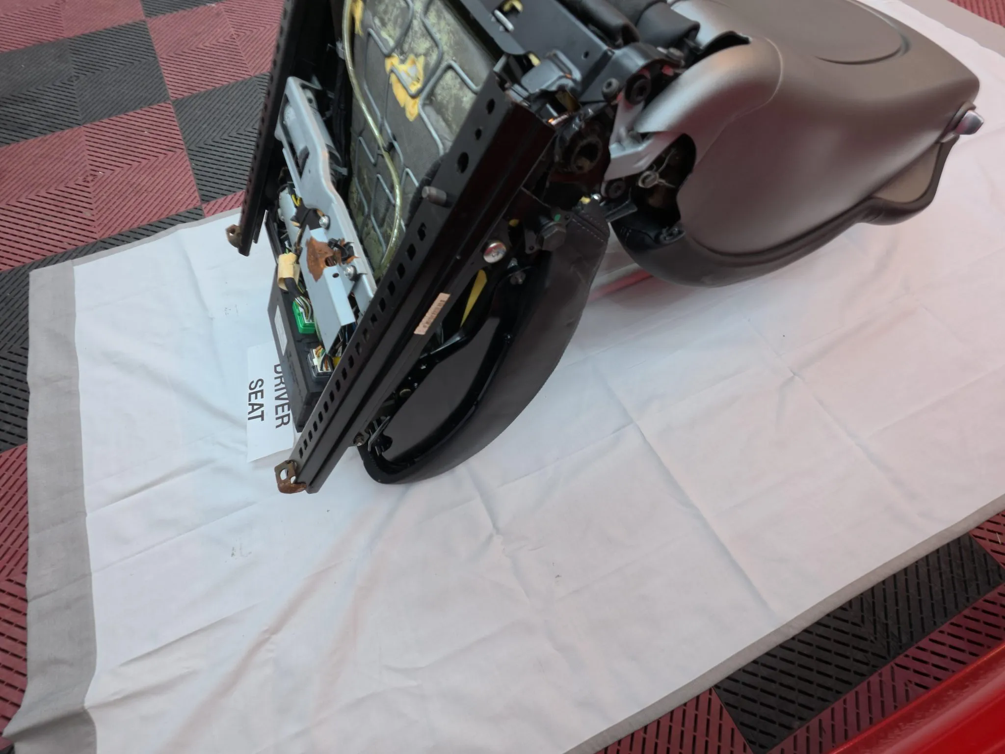 Porsche 997 Adaptive Sport Seats - Image 4