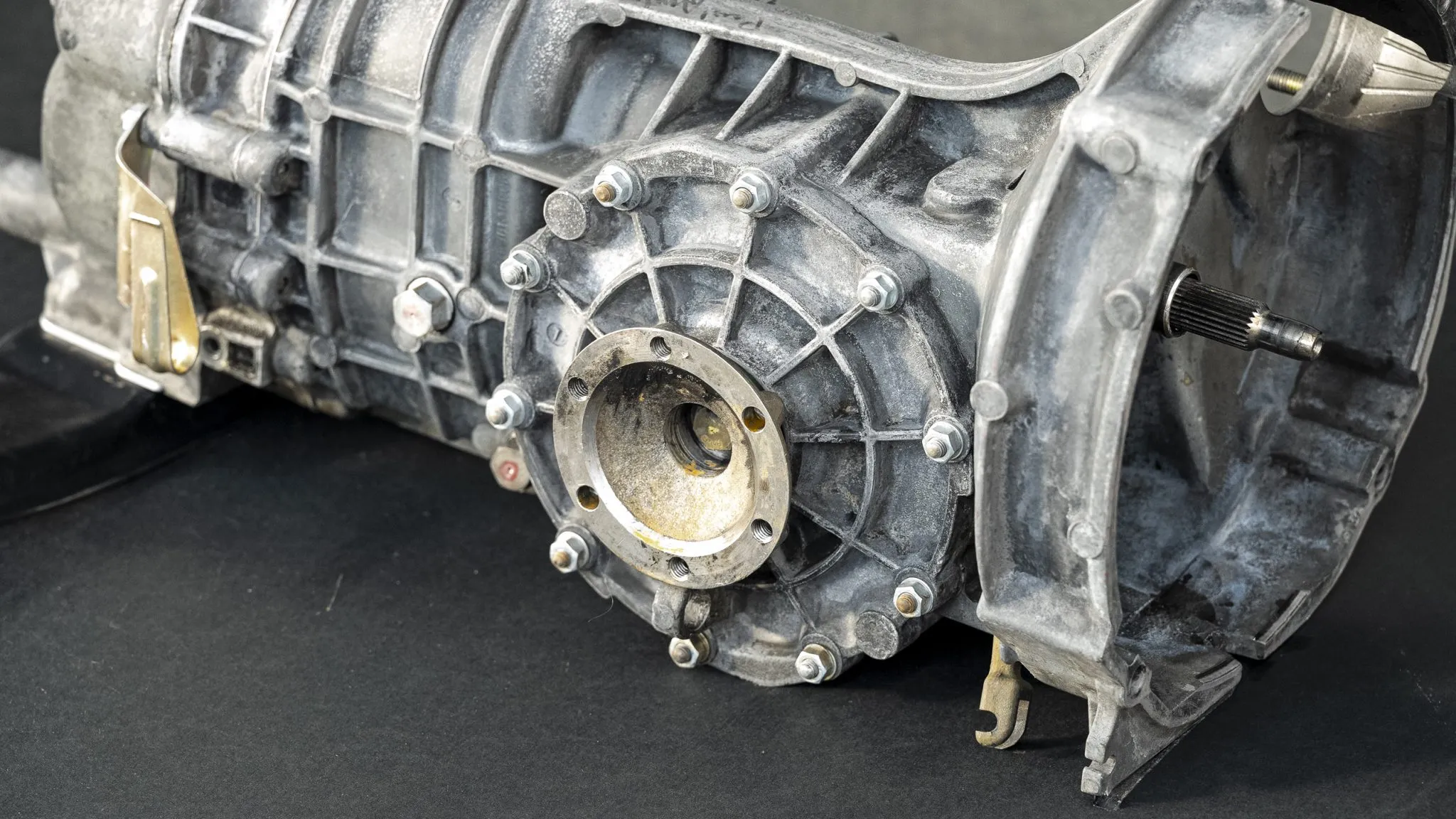 Porsche 911/01 5-Speed Transaxle - Image 10