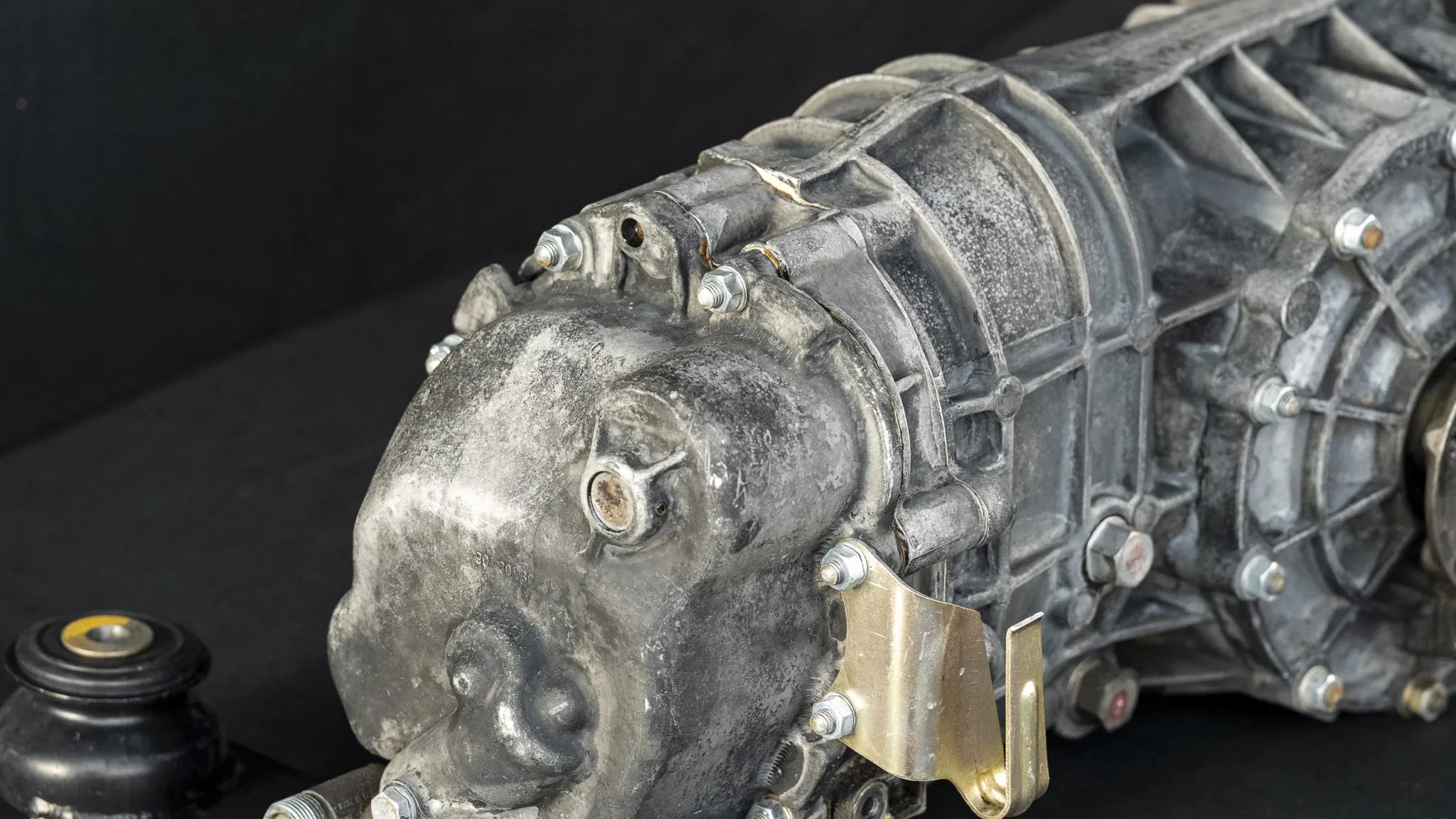 Porsche 911/01 5-Speed Transaxle - Image 9