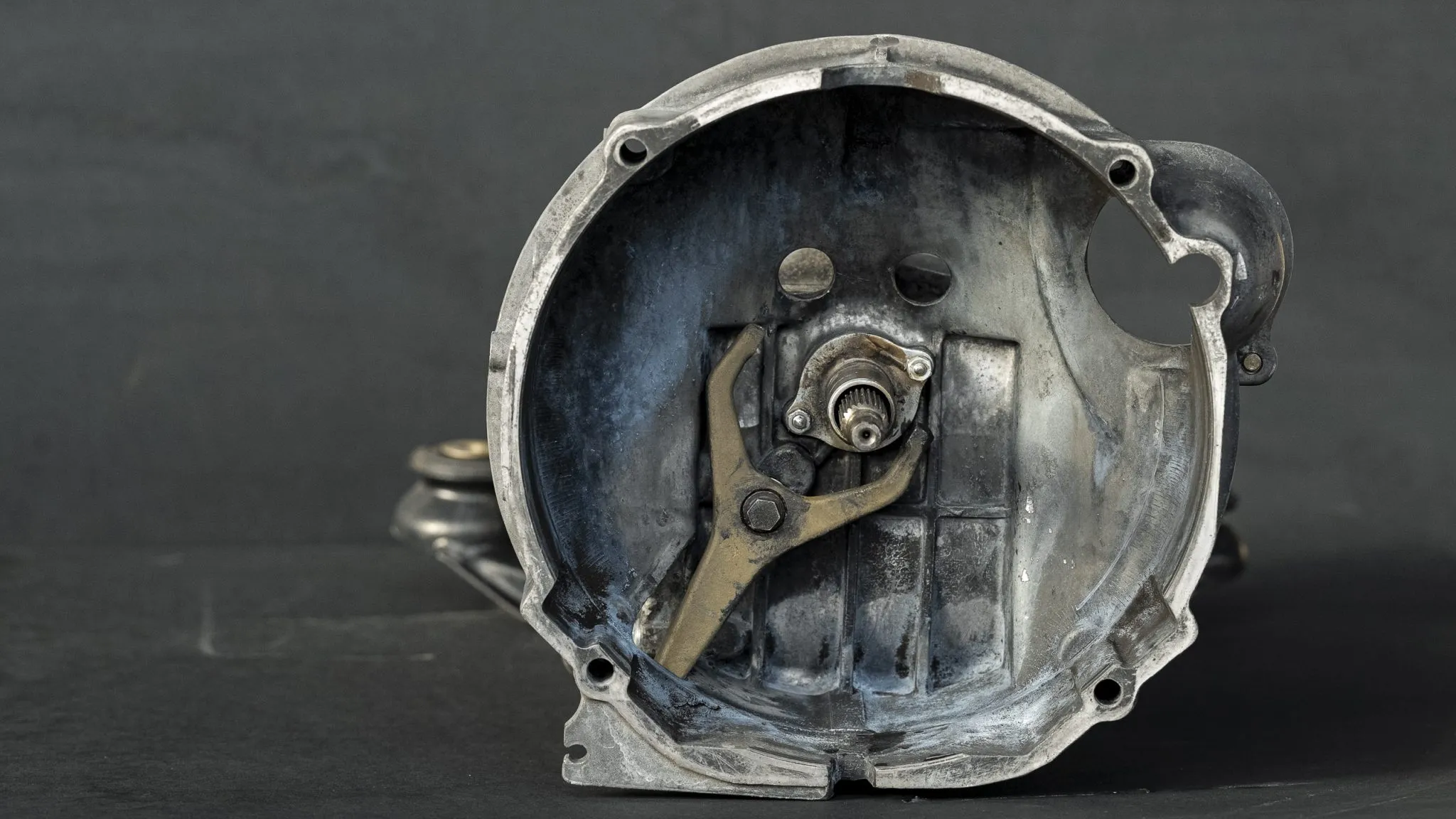 Porsche 911/01 5-Speed Transaxle - Image 3