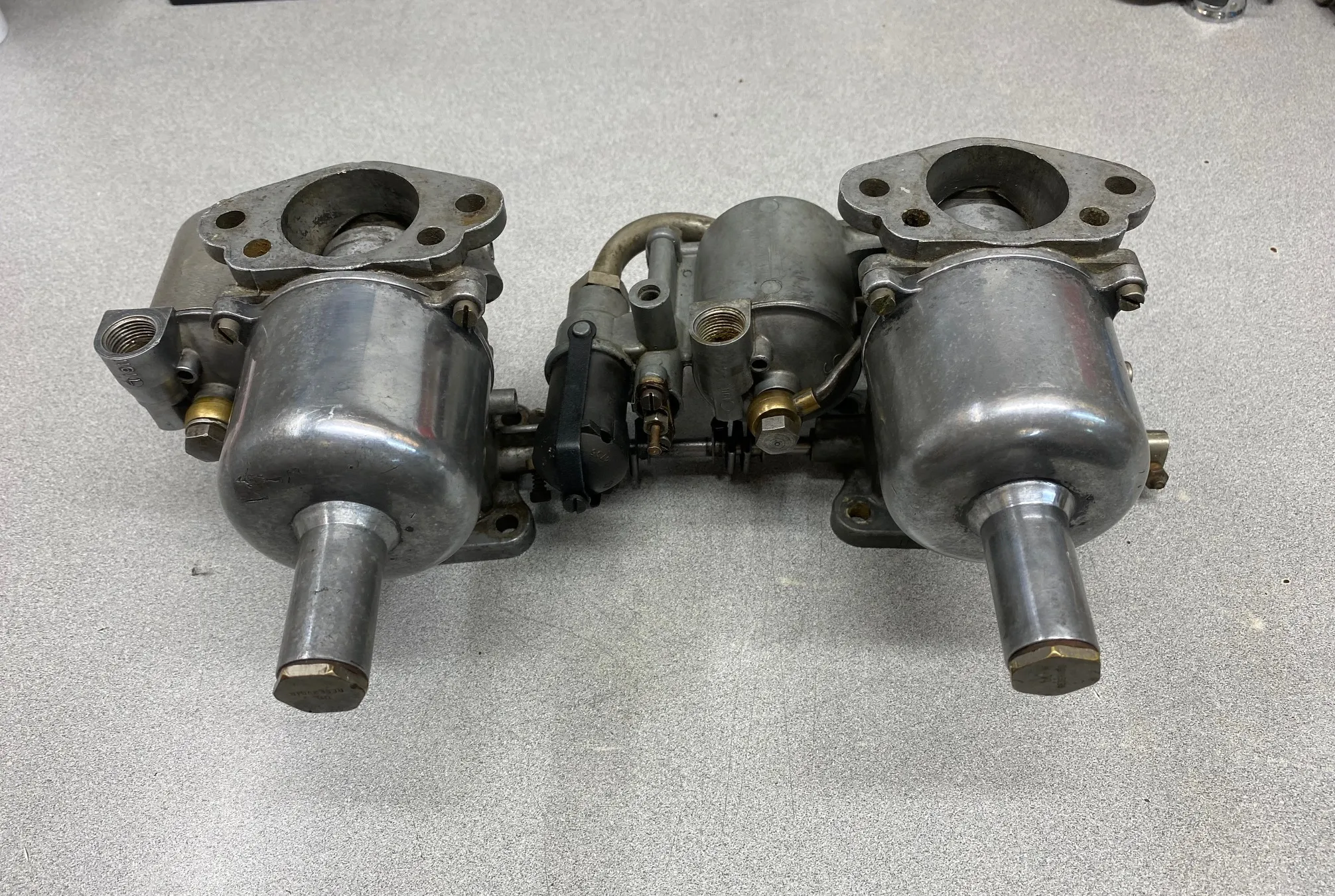 Pair of S.U. H6 Carburetors for Jaguar XK120 - Image 9