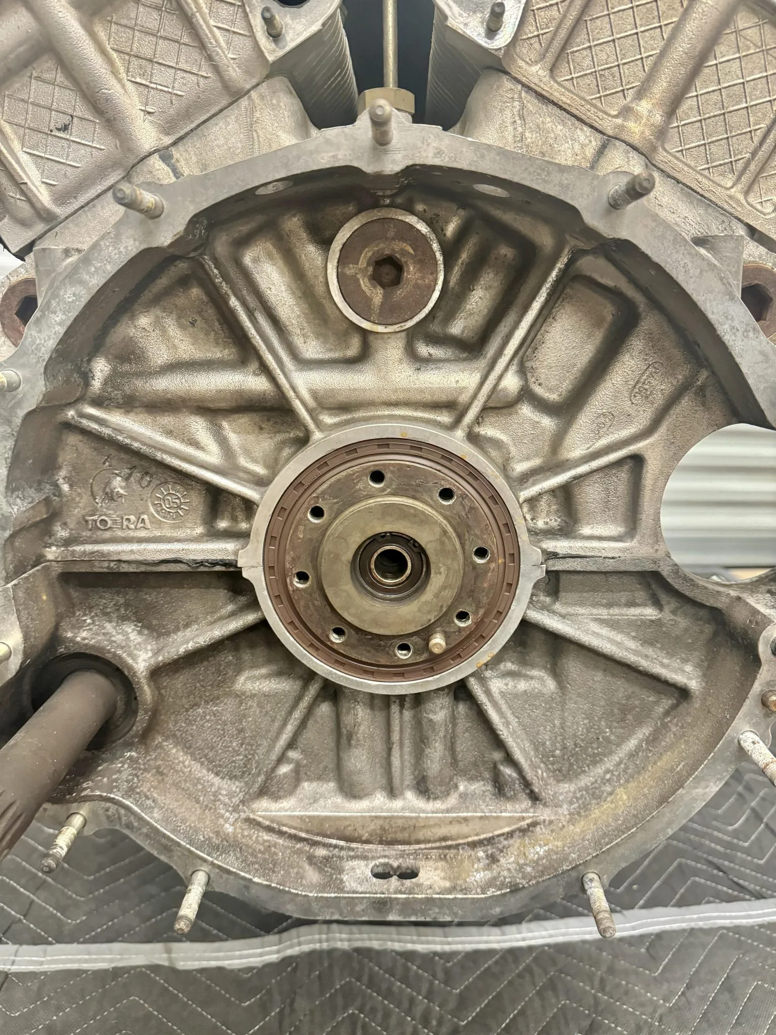 Lamborghini Murcielago 6.2L V12 Engine - Image 16