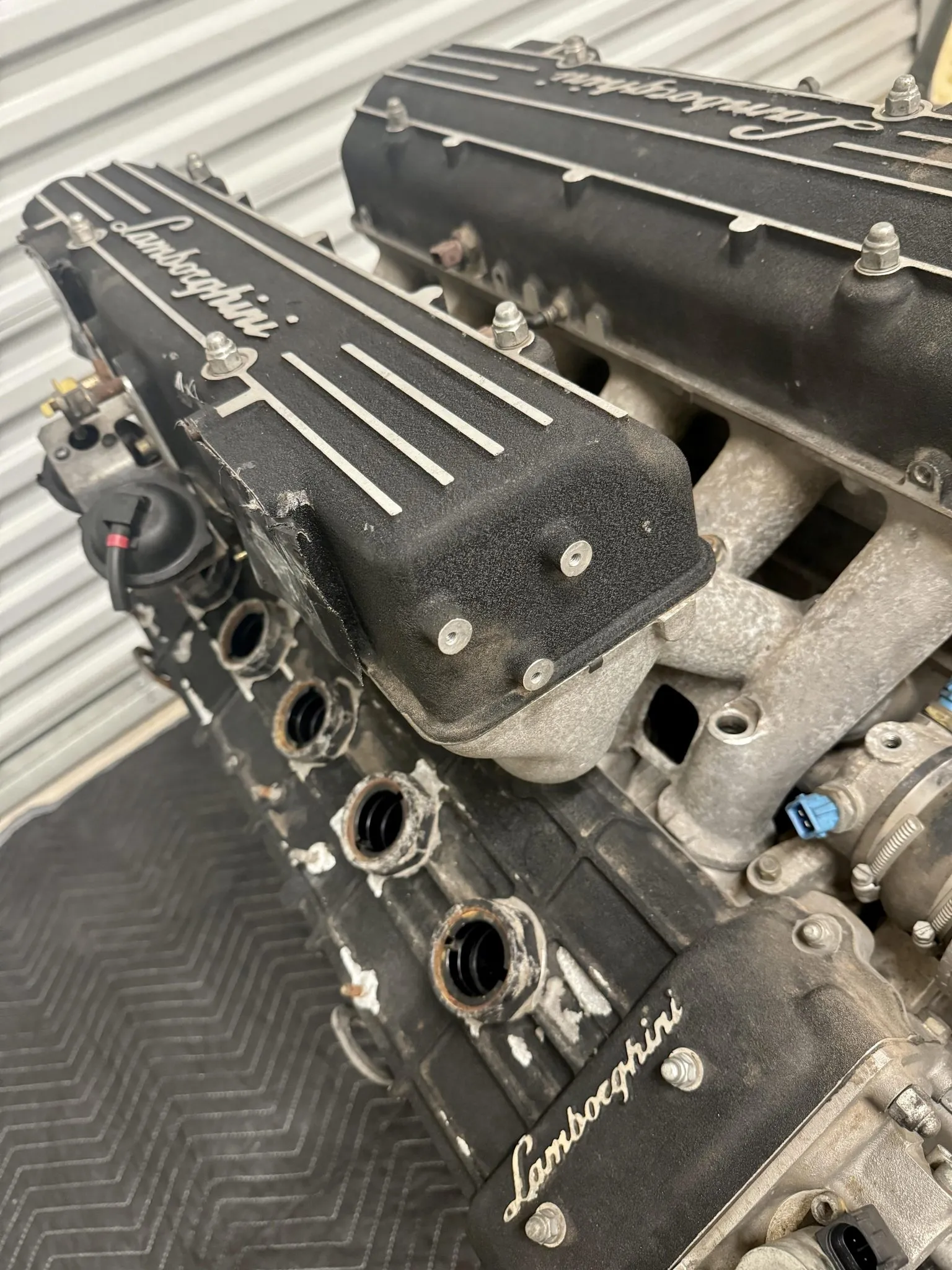 Lamborghini Murcielago 6.2L V12 Engine - Image 26