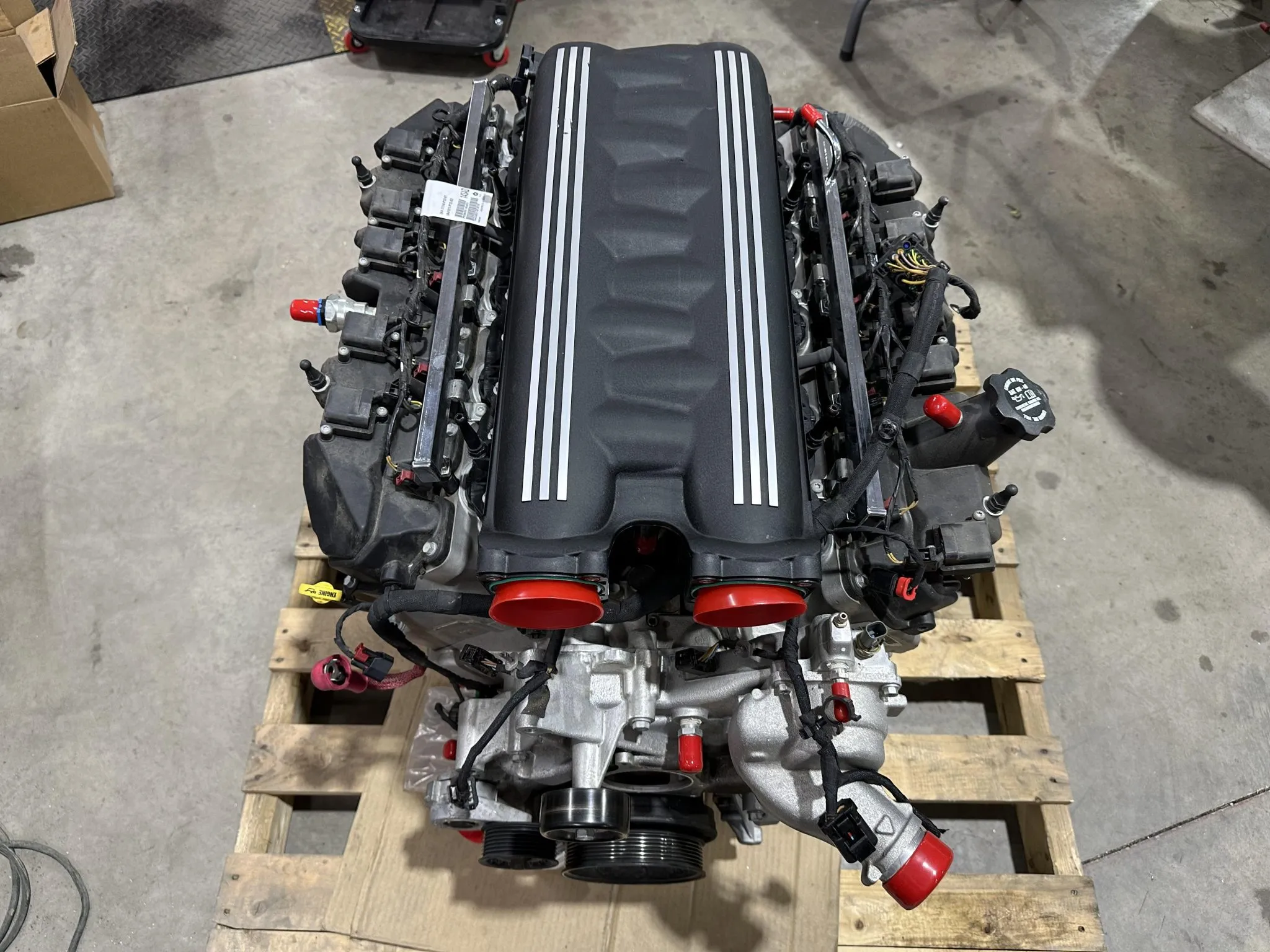 SRT Viper 8.4L V10 Engine