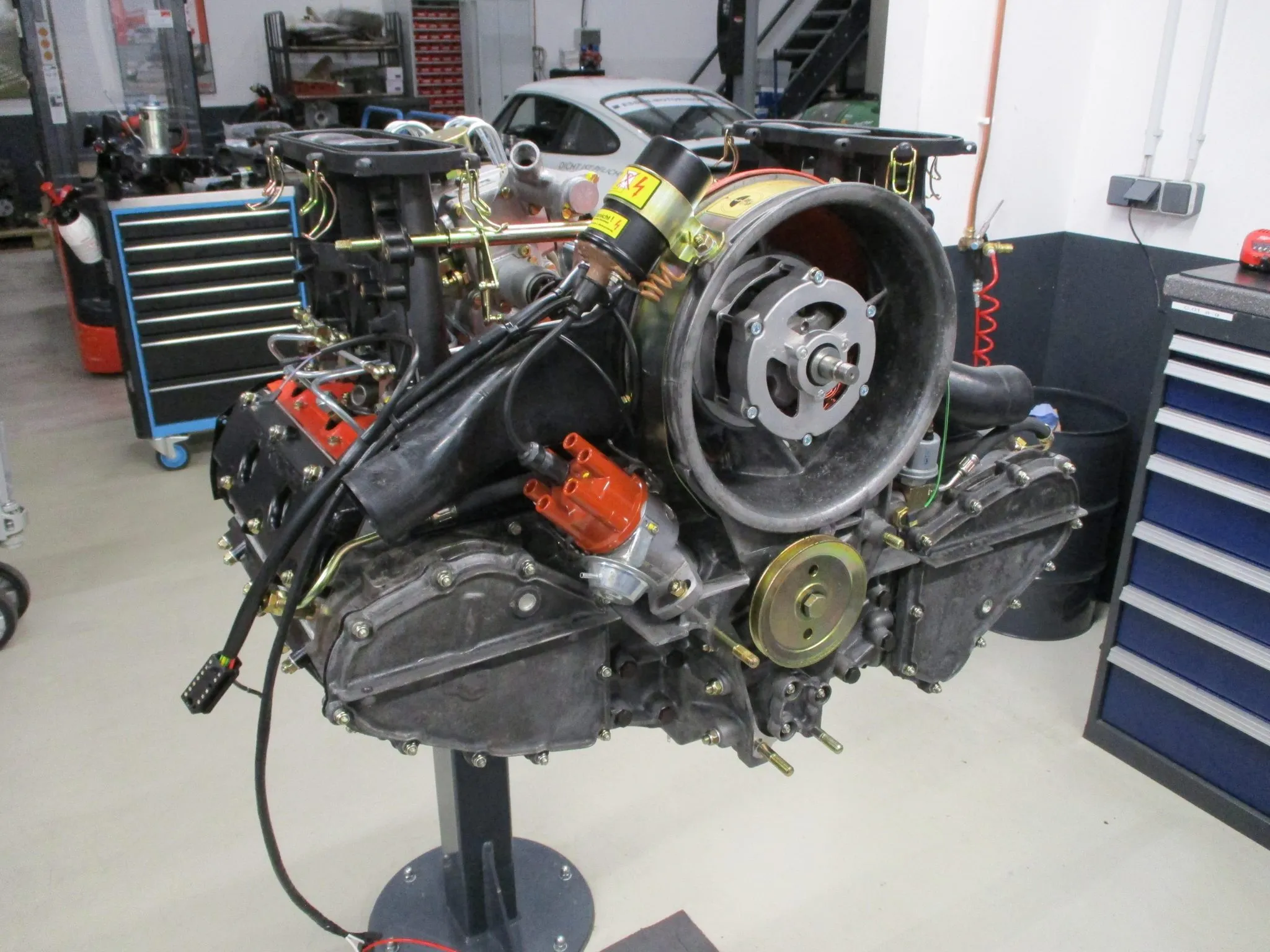 1975 Porsche 911 Carrera Type 911/83 2.7L MFI Engine - Image 2