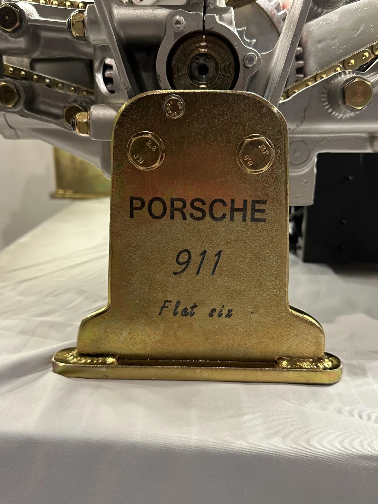 Porsche 911 Flat-Six Engine Kinetic Display - Image 35