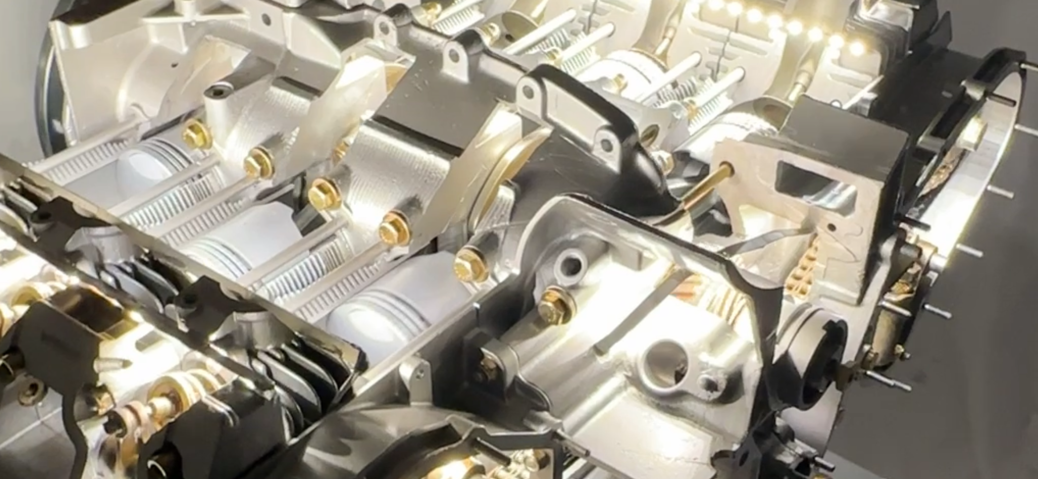 Porsche 911 Flat-Six Engine Kinetic Display - Image 23