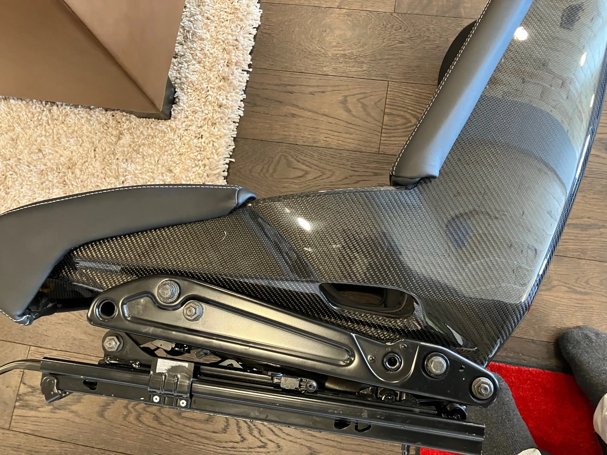 Porsche 991 Lightweight Bucket Seats - Image 27