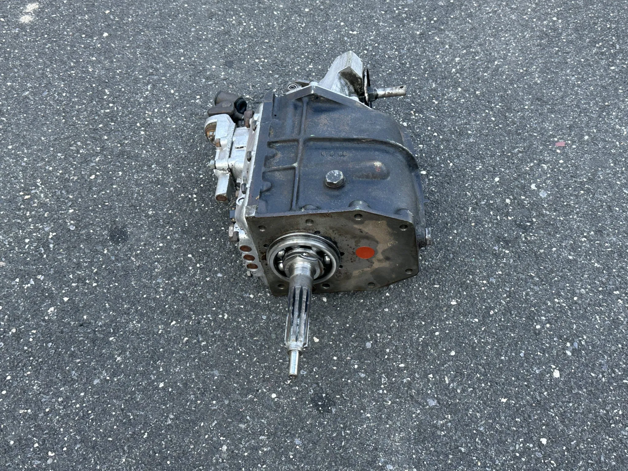 Jaguar XKE Series I 4-Speed Gearbox - Image 8