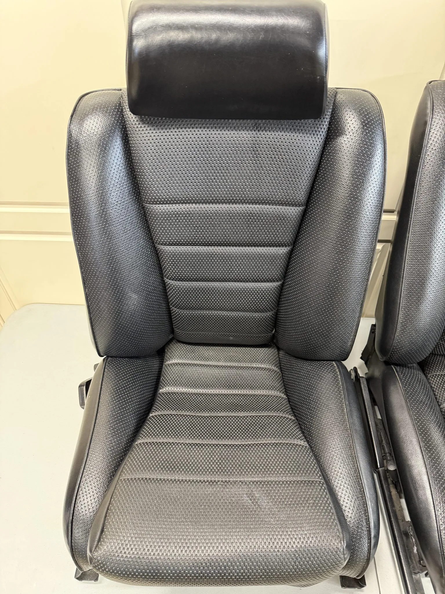 Recaro Sport Seats for Porsche 911 - Image 12