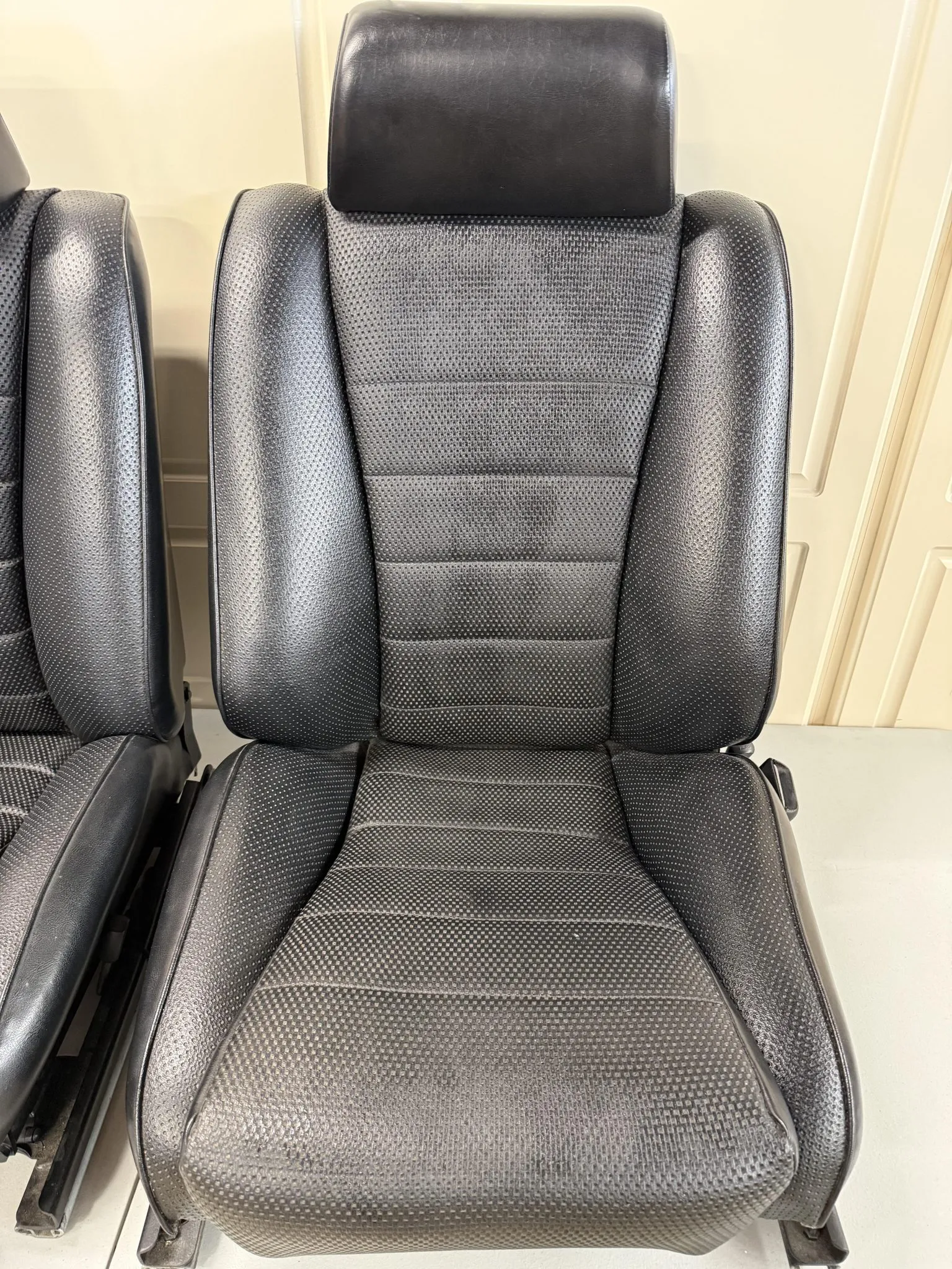 Recaro Sport Seats for Porsche 911 - Image 15