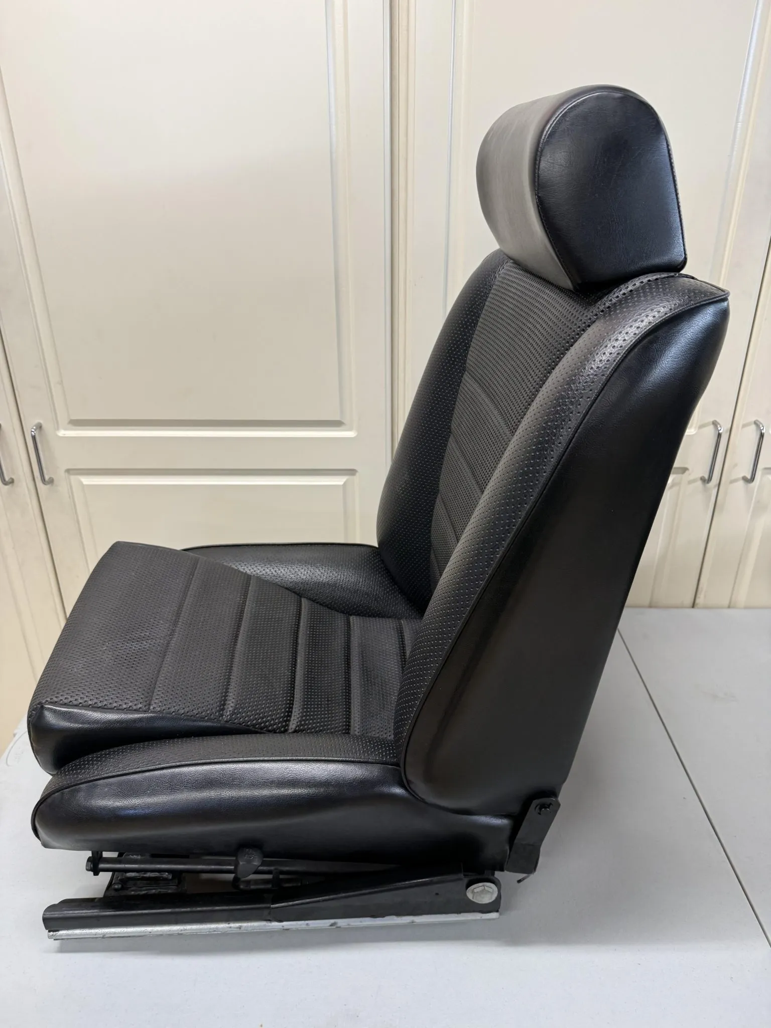 Recaro Sport Seats for Porsche 911 - Image 8