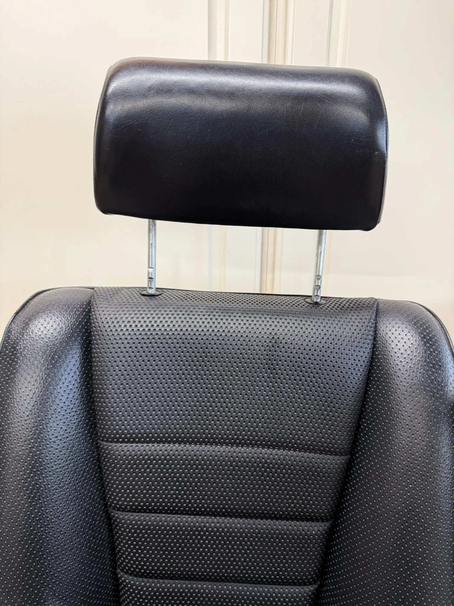 Recaro Sport Seats for Porsche 911 - Image 29