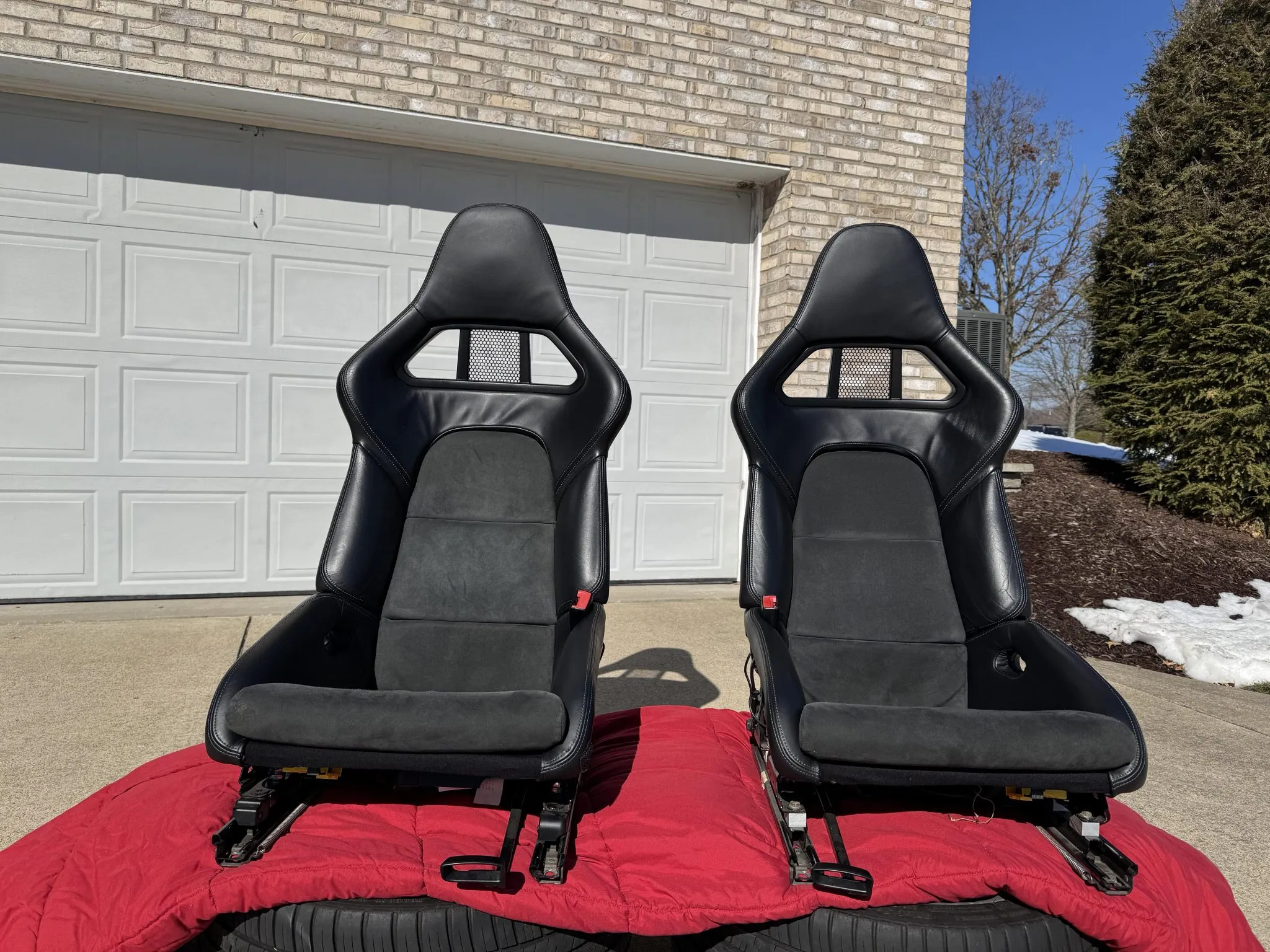 Porsche 997 Sport Bucket Seats - Image 19