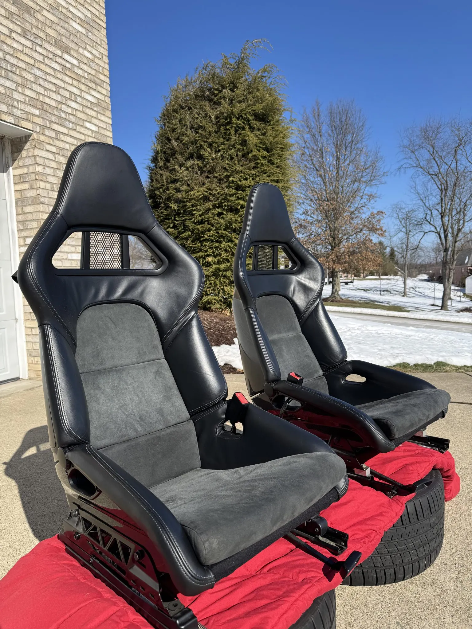 Porsche 997 Sport Bucket Seats - Image 18