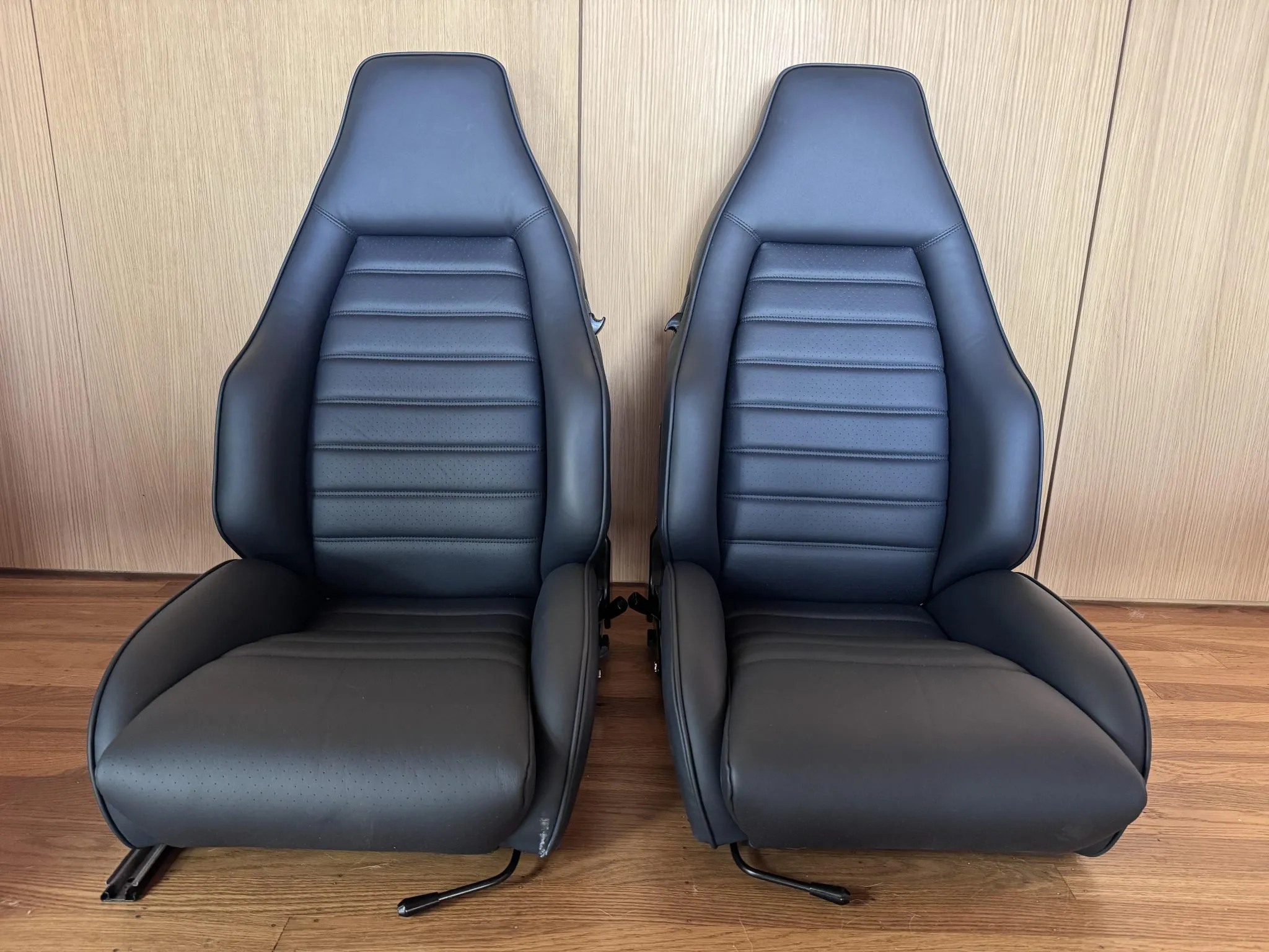 Recaro Sport Seats for Porsche 911 - Image 21