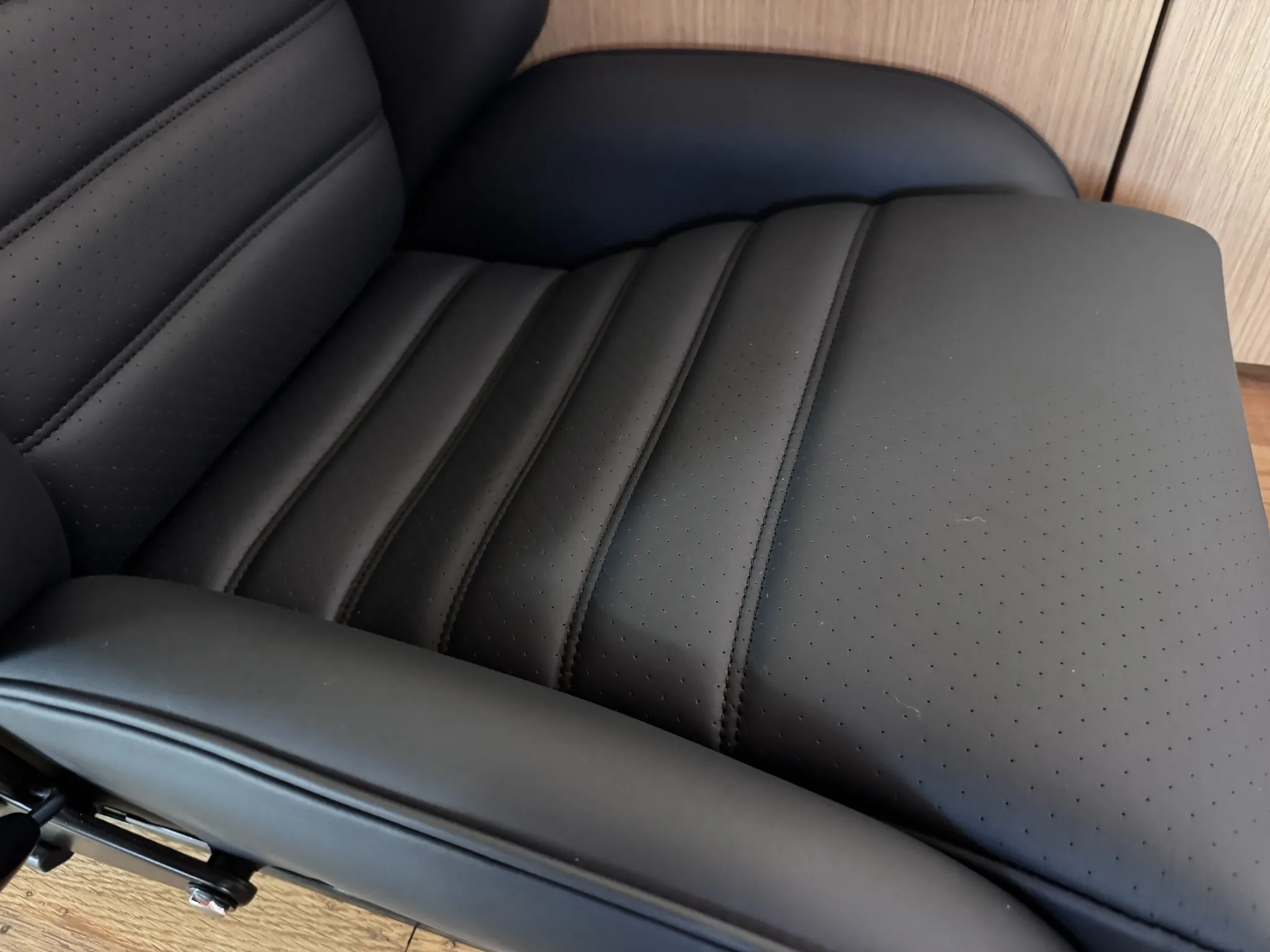 Recaro Sport Seats for Porsche 911 - Image 11
