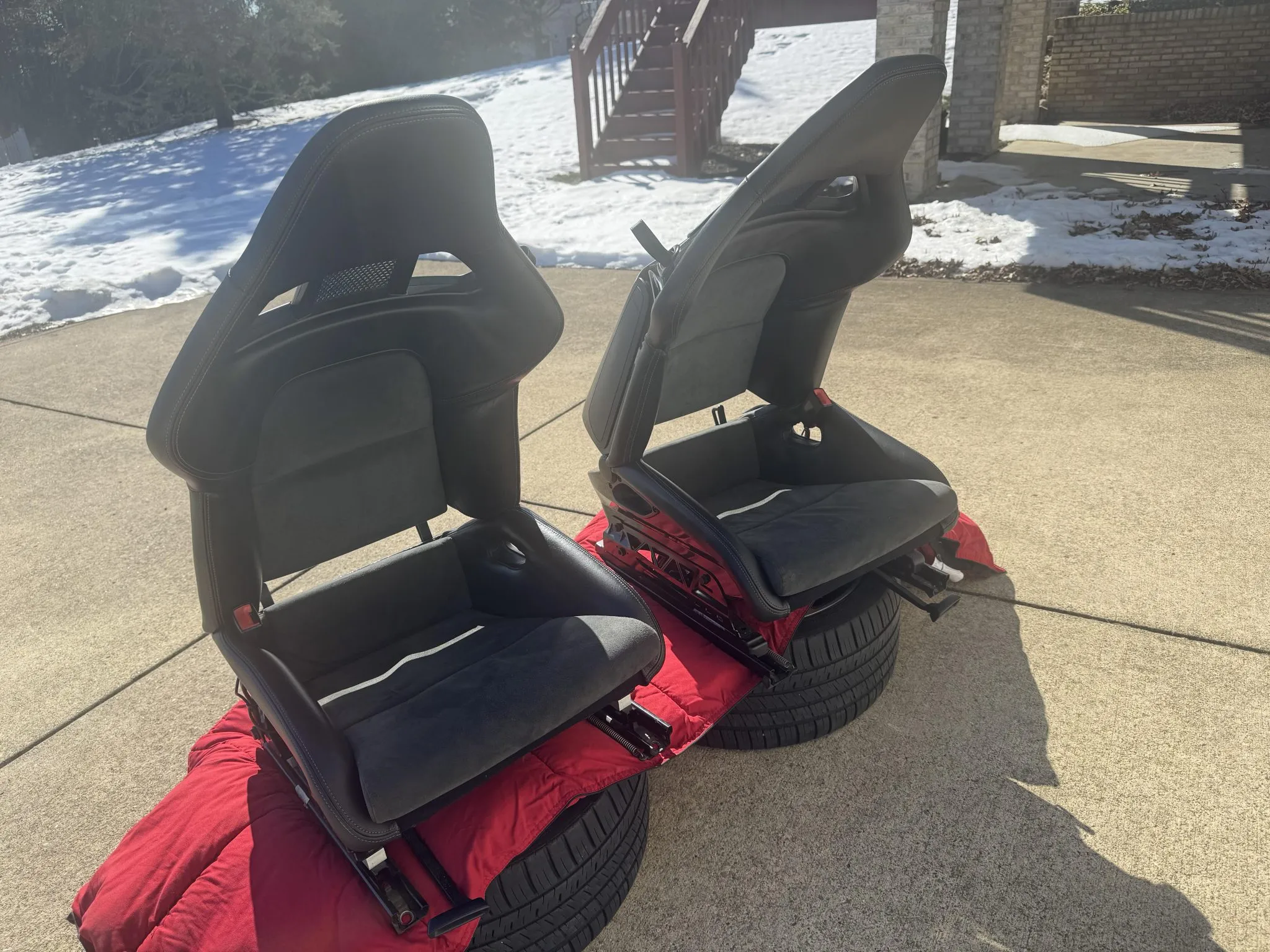 Porsche 997 Sport Bucket Seats - Image 17