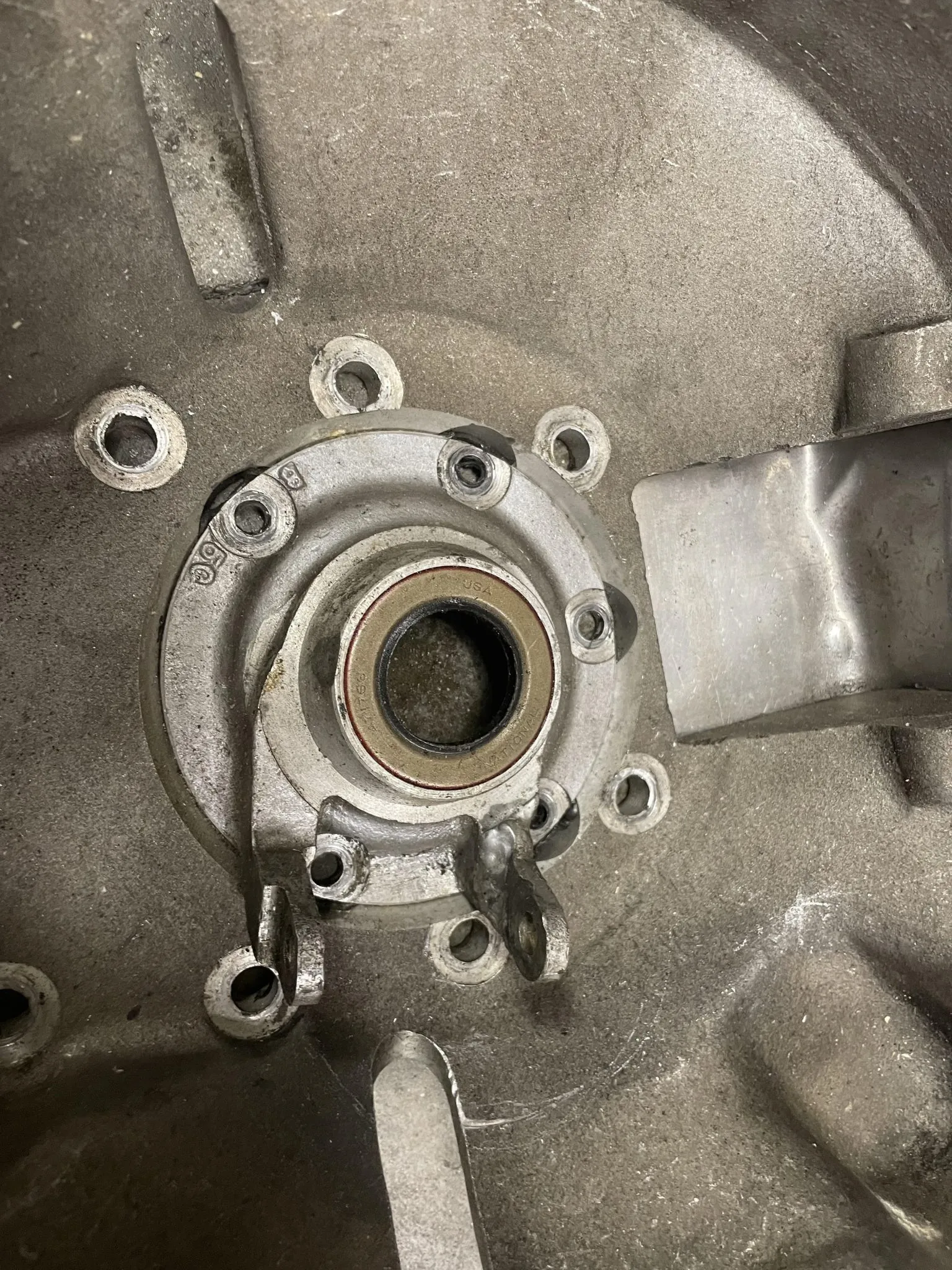 Aston Martin DB2 4-Speed Gearbox - Image 3