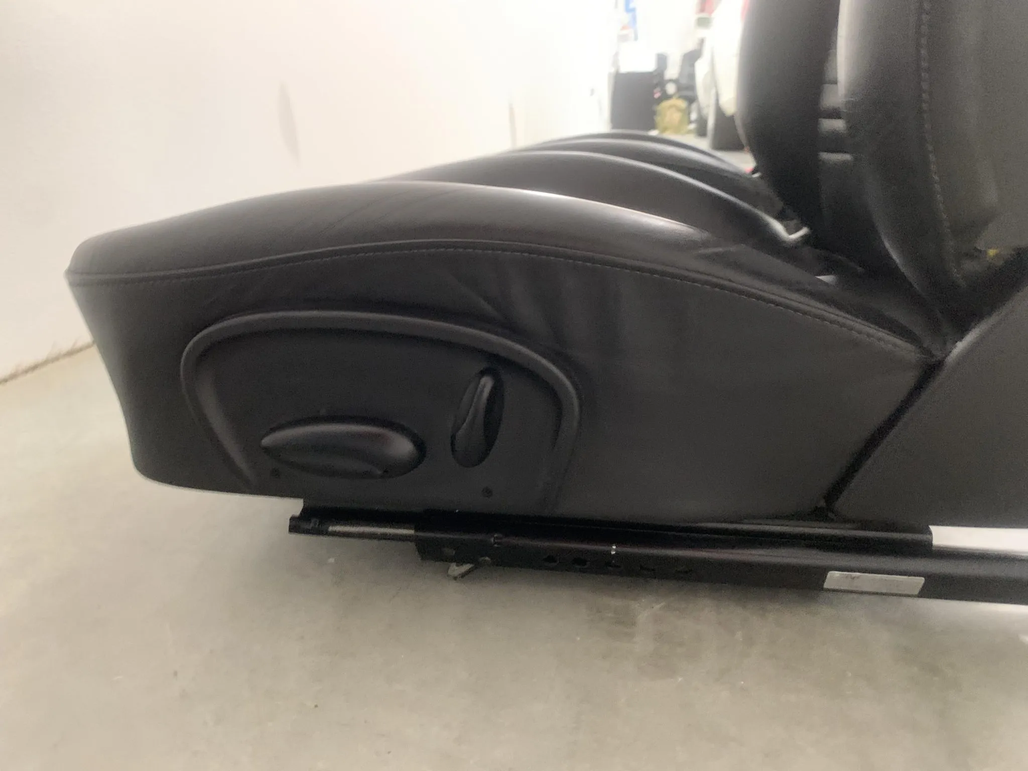 Porsche 996 Sport Seats - Image 10