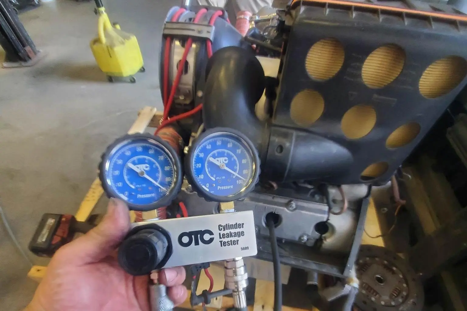 Porsche 911 3.2L Engine - Image 2