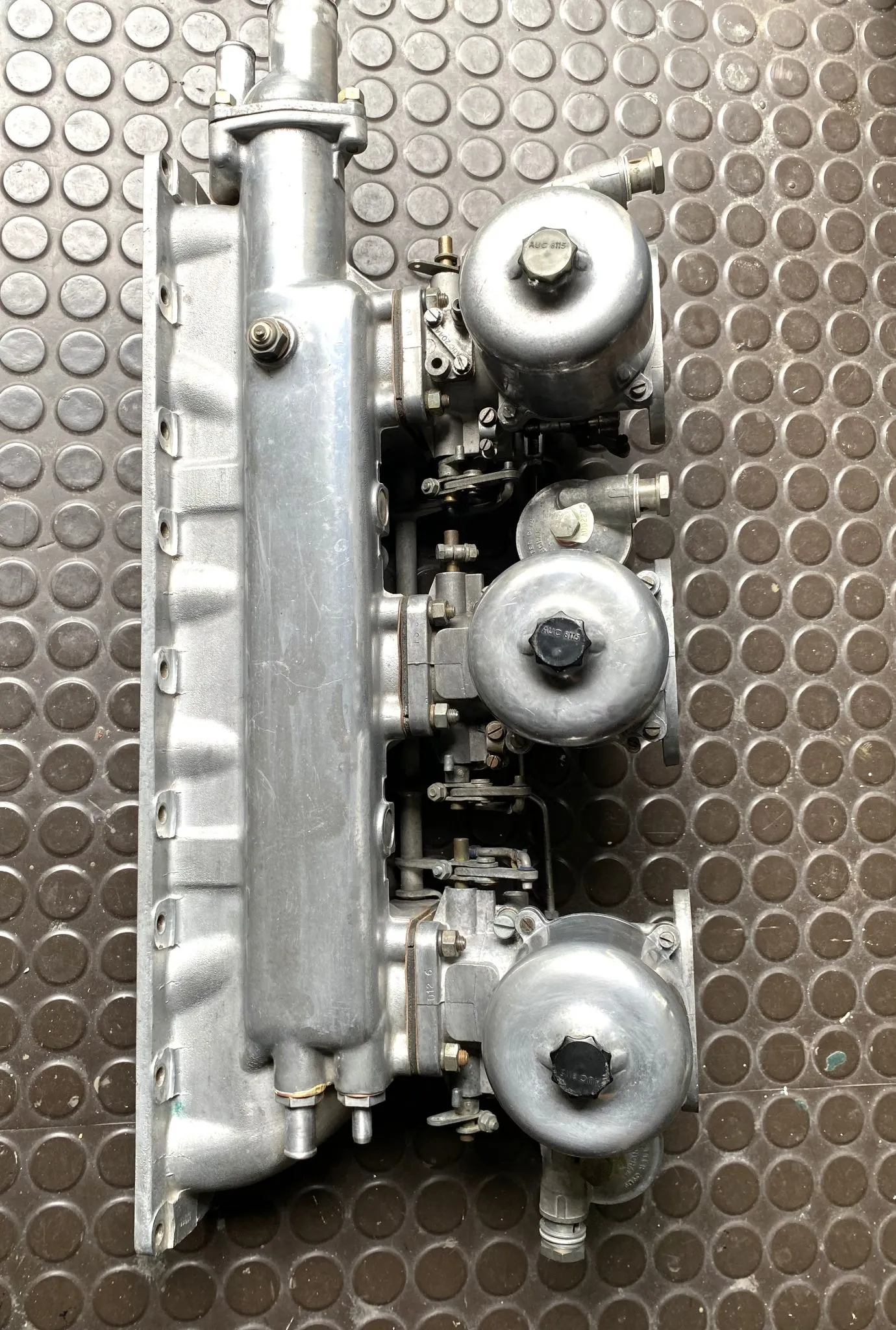Three S.U. Carburetors and Intake Manifold for Jaguar - Image 2