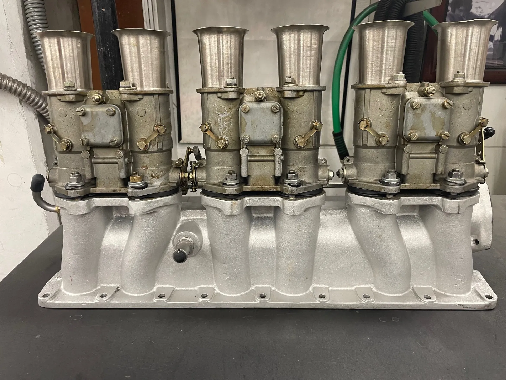 Three Weber 45 DCOE Carburetors and Warneford Intake Manifold for Jaguar - Image 4