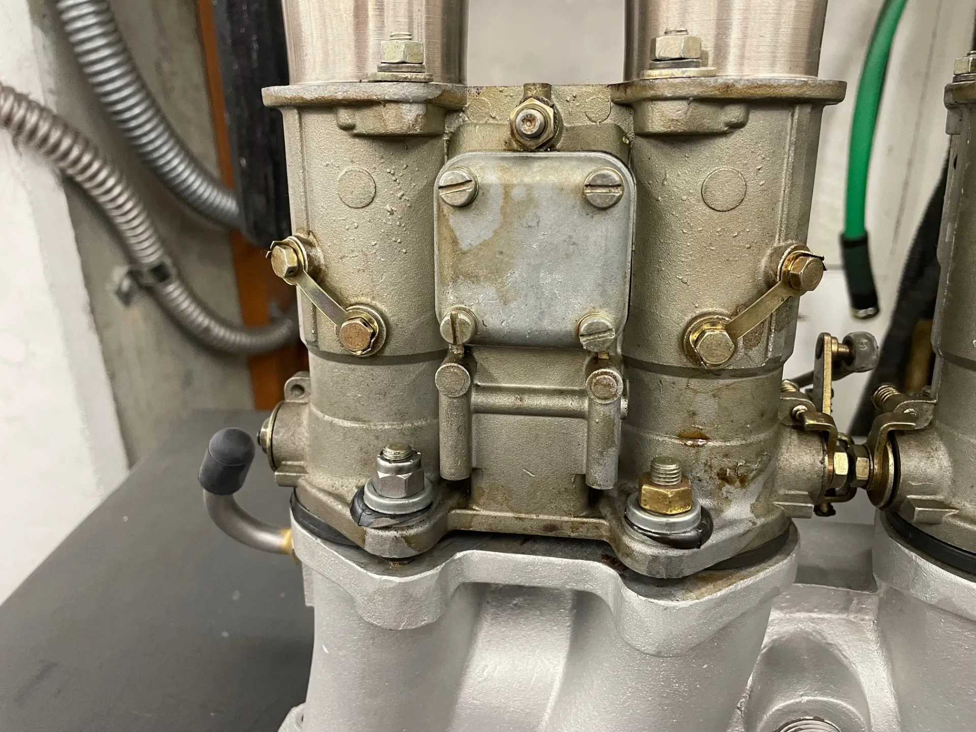 Three Weber 45 DCOE Carburetors and Warneford Intake Manifold for Jaguar - Image 9